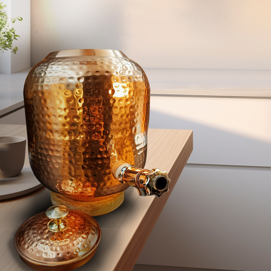 7 Benefits of drinking water in copper vessels during summer.