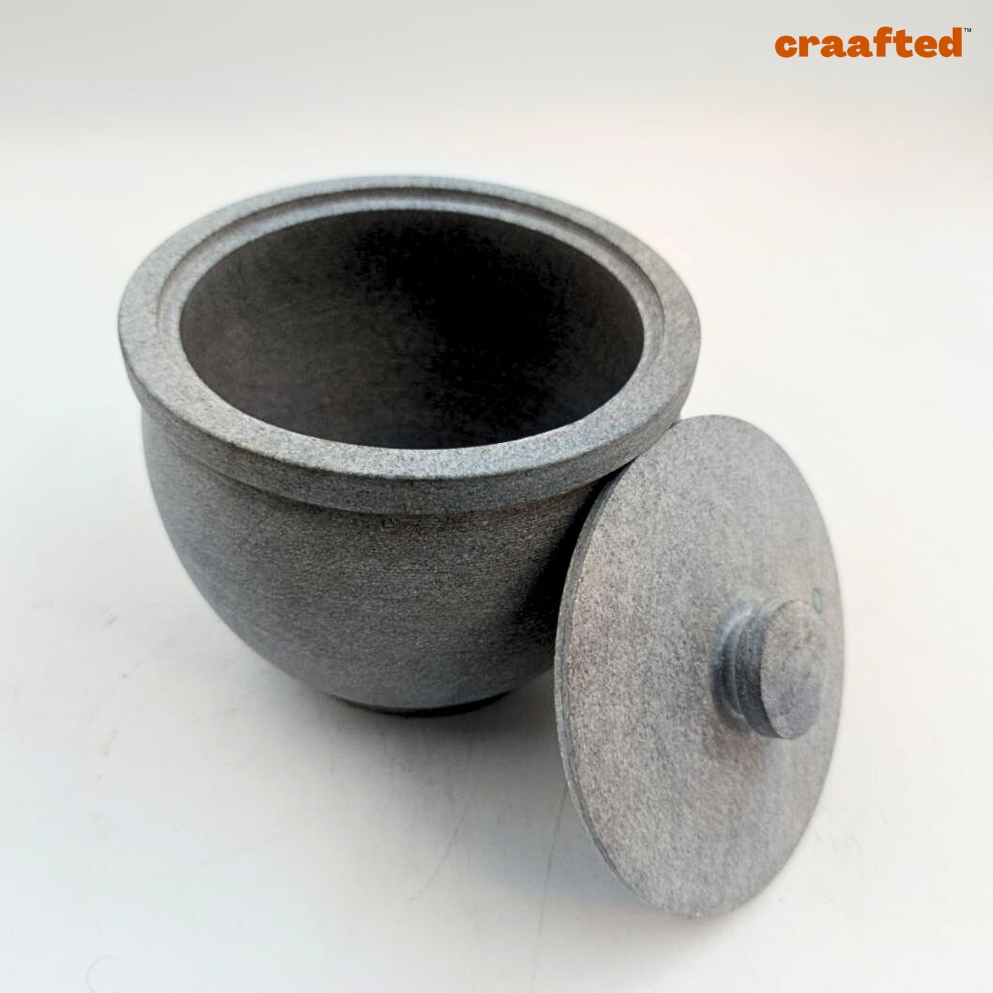 700 – 800 ML Soapstone Curd Pot | Traditional Storage for Fresh, Creamy Curd.